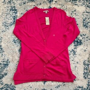 American Eagle Outfitters Fuchsia Cardigan Sweater NWT size medium